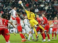 开云体育中国-包含斯图加特客场失利，保级前景蒙上阴影的词条