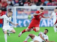 开云体育入口-包含斯洛文尼亚队逆风翻盘，成功踏入欧洲杯正赛的词条