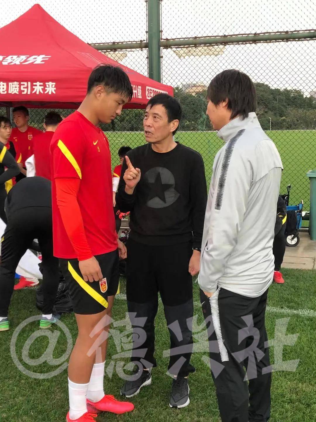 亚洲俱乐部联赛的球员交流计划逐渐展开 亚洲俱乐部联赛的球员交流计划逐渐展开