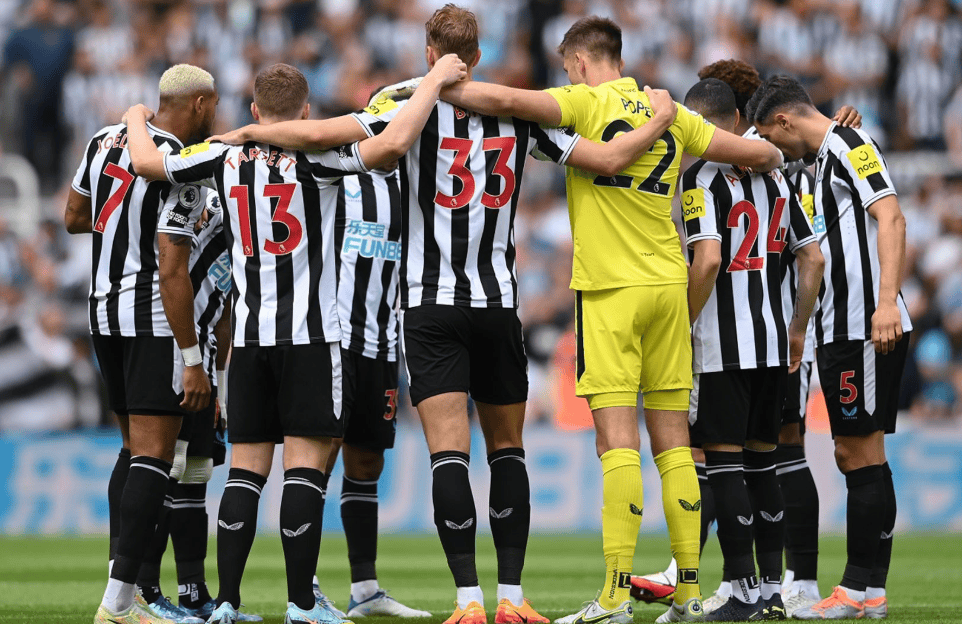 包含纽卡斯尔联主场大胜伯恩茅斯,复仇成功的词条 包含纽卡斯尔联主场大胜伯恩茅斯,复仇成功的词条