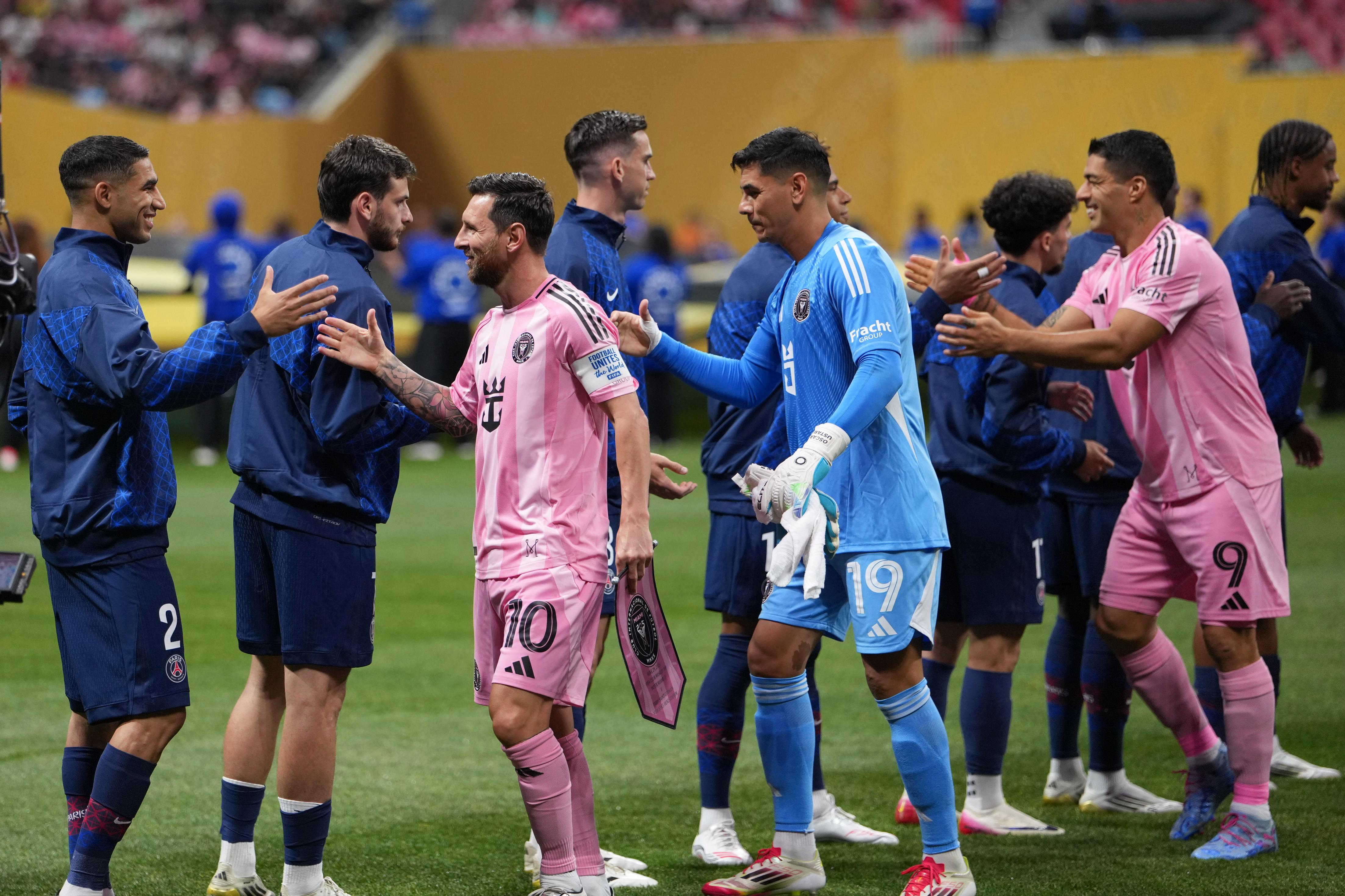 法国巨星独钟,巴黎圣日耳曼轻松晋级下一轮比赛的简单介绍 法国巨星独钟,巴黎圣日耳曼轻松晋级下一轮比赛的简单介绍