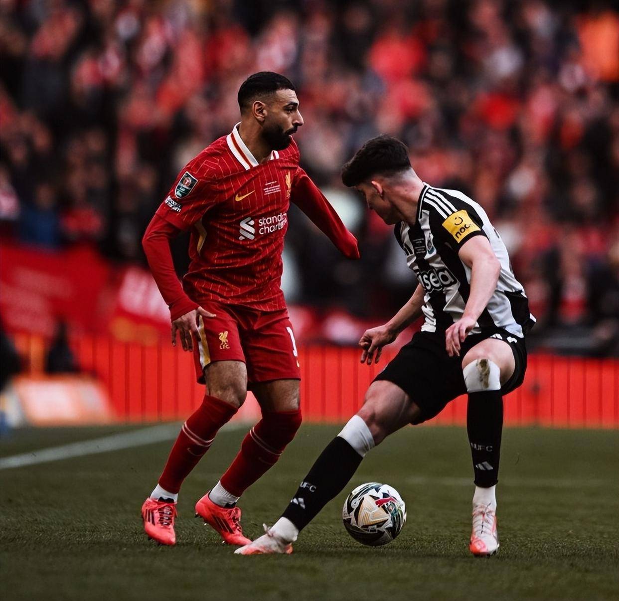 关于利物浦浪费机会,两连败日益失去冠军气势的信息 关于利物浦浪费机会,两连败日益失去冠军气势的信息