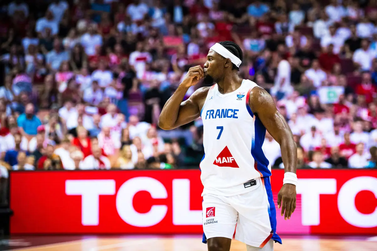 关于斯洛文尼亚小胜希腊,保留晋级希望的信息 关于斯洛文尼亚小胜希腊,保留晋级希望的信息