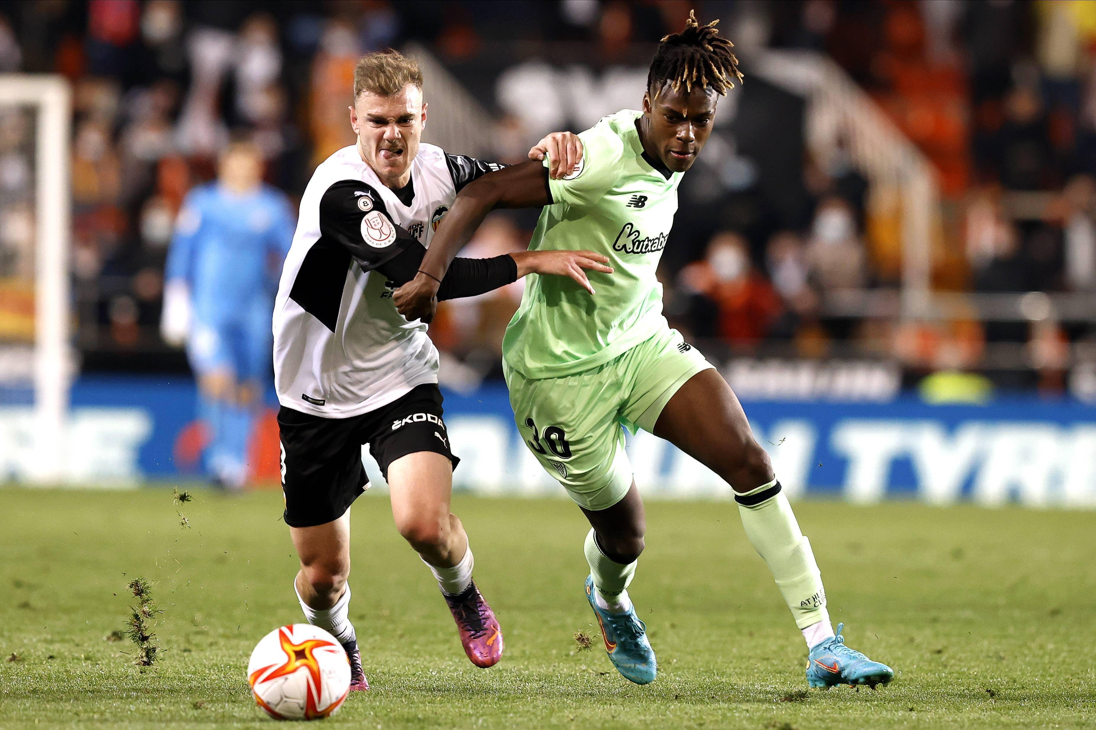 阿尔梅里亚客场战平加的斯，客场抢分的简单介绍