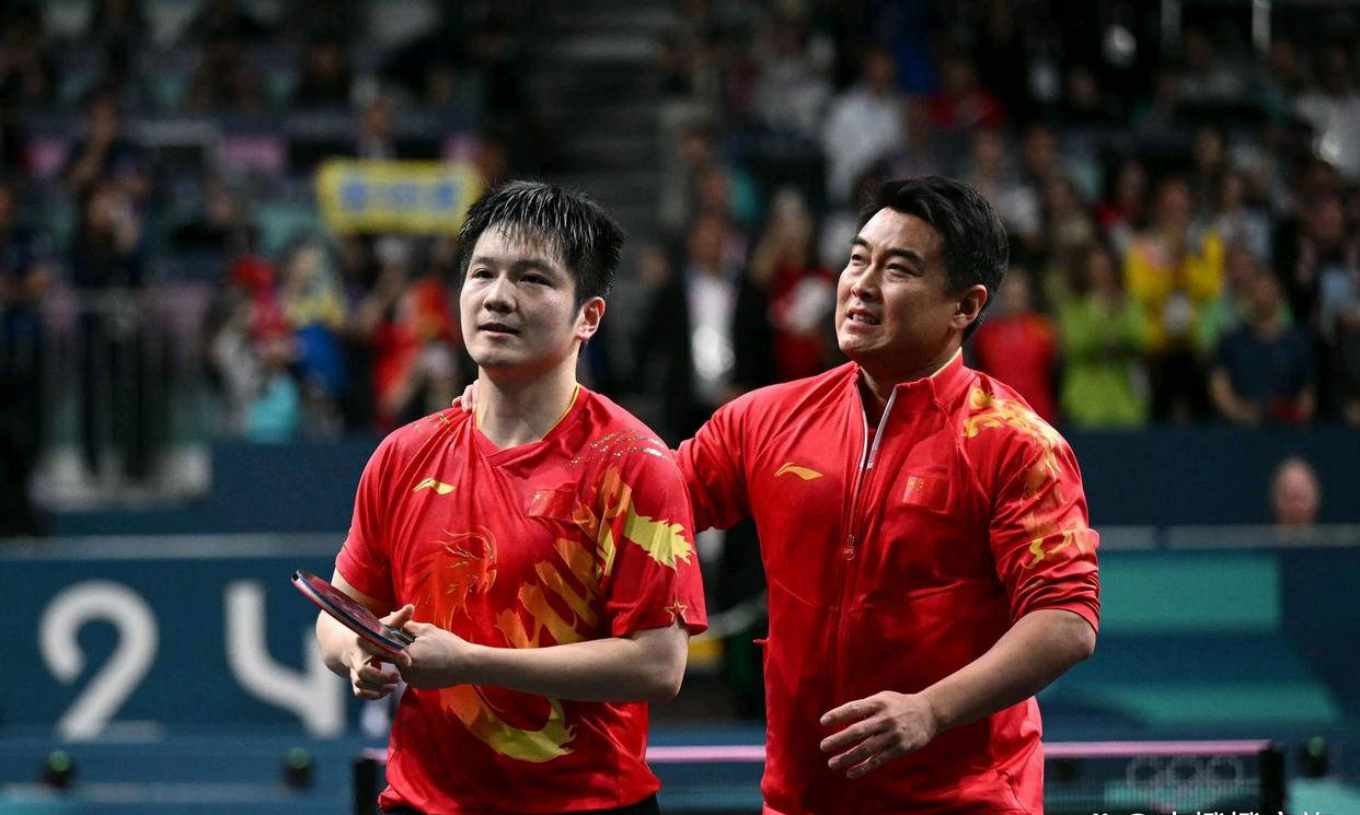 英国乒乓球队横扫波兰乒乓球队，王皓惊艳世界