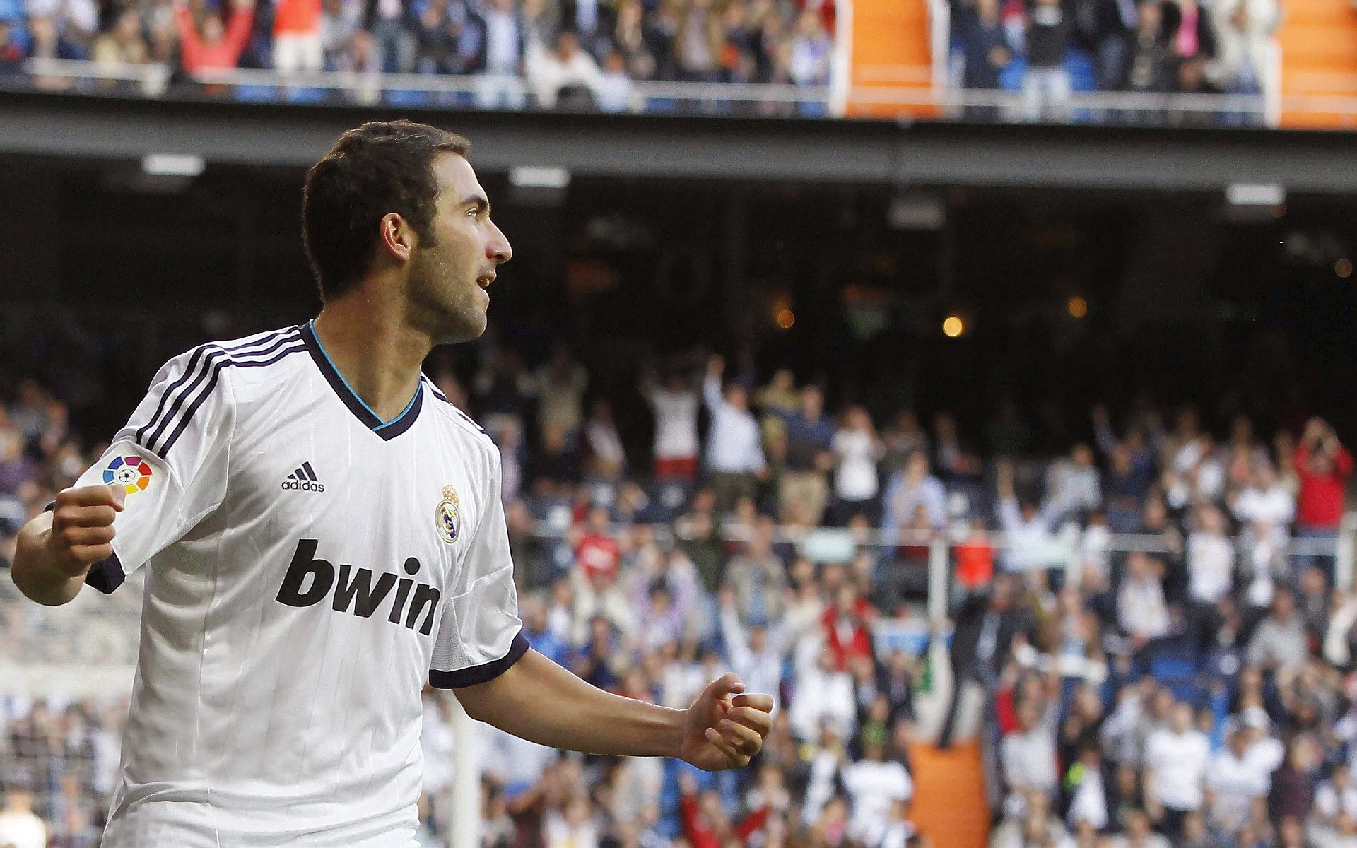 欧冠淘汰赛之夜，赖斯，那根从不掉线的定海神针